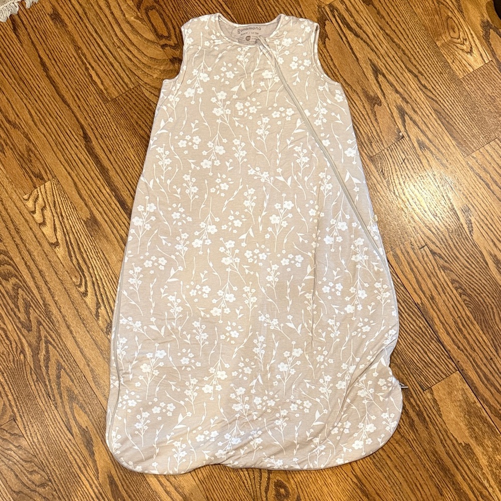 Charming Floral Kids Sleep Sack - Gray and White